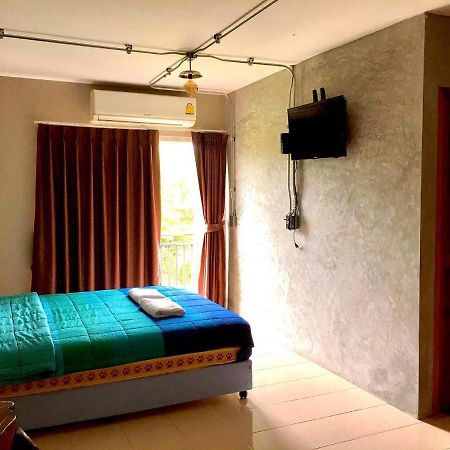 Khaolak Big Bike&Room For Rent Khao Lak Ngoại thất bức ảnh